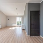 Как натяжные потолки улучшают вид потолочных декоративных световых ромбов в Новосибирске